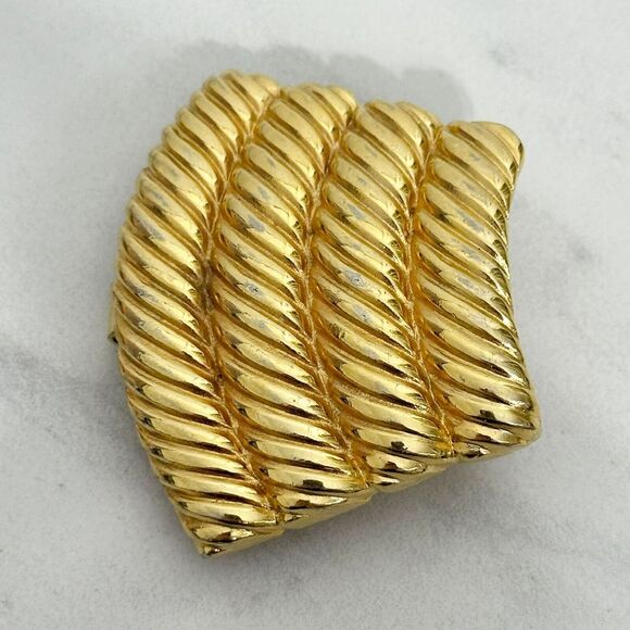 Vintage Textured Wavy Gold Tone Belt Buckle Piece - Picture 1 of 8